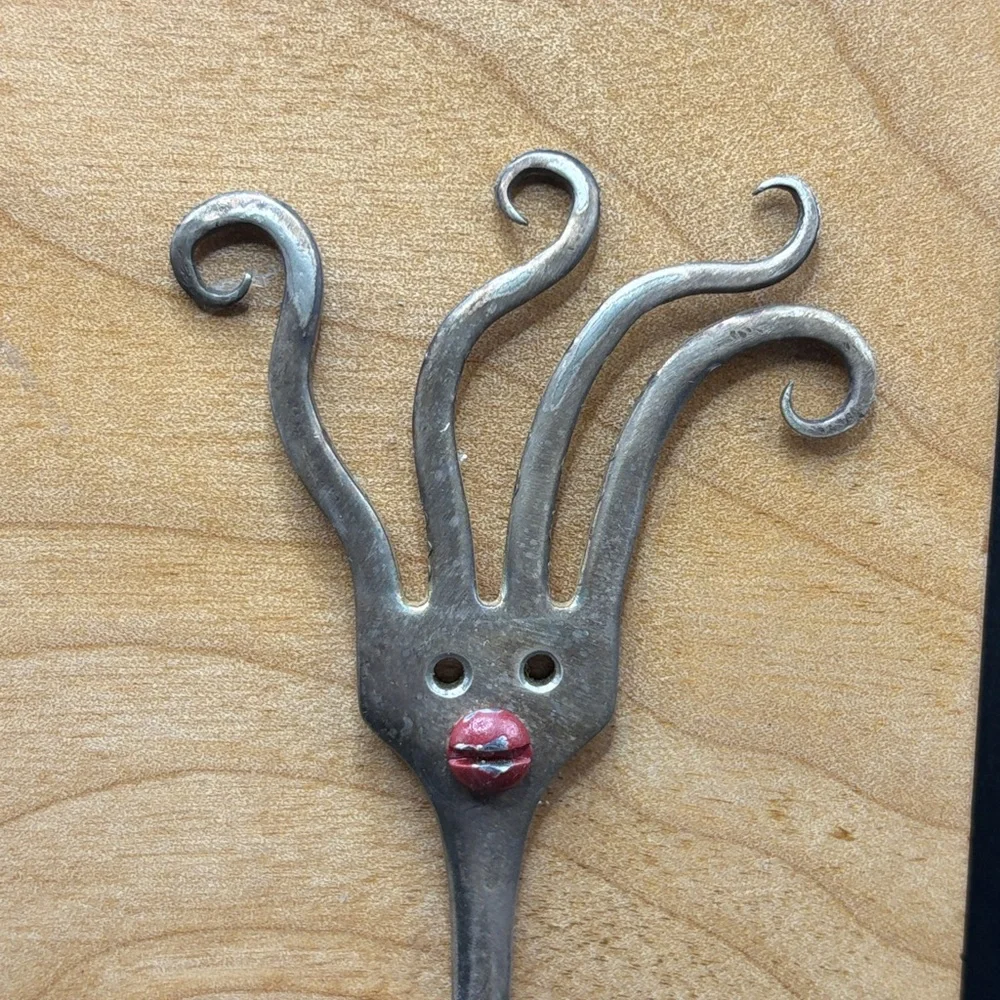 2013 Graham Schodda Spaghetti Heads Handcrafted Upcycled Fork Figure Wall Hook